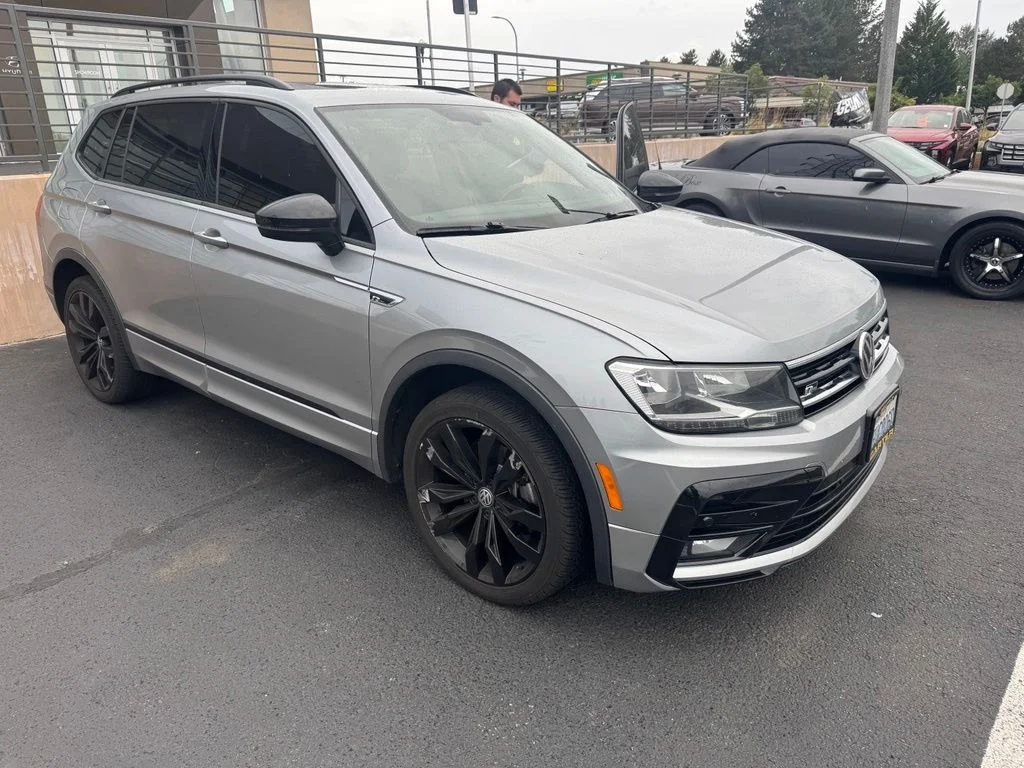 2020 Volkswagen Tiguan 2.0T SE R-Line Black 4WD's photo
