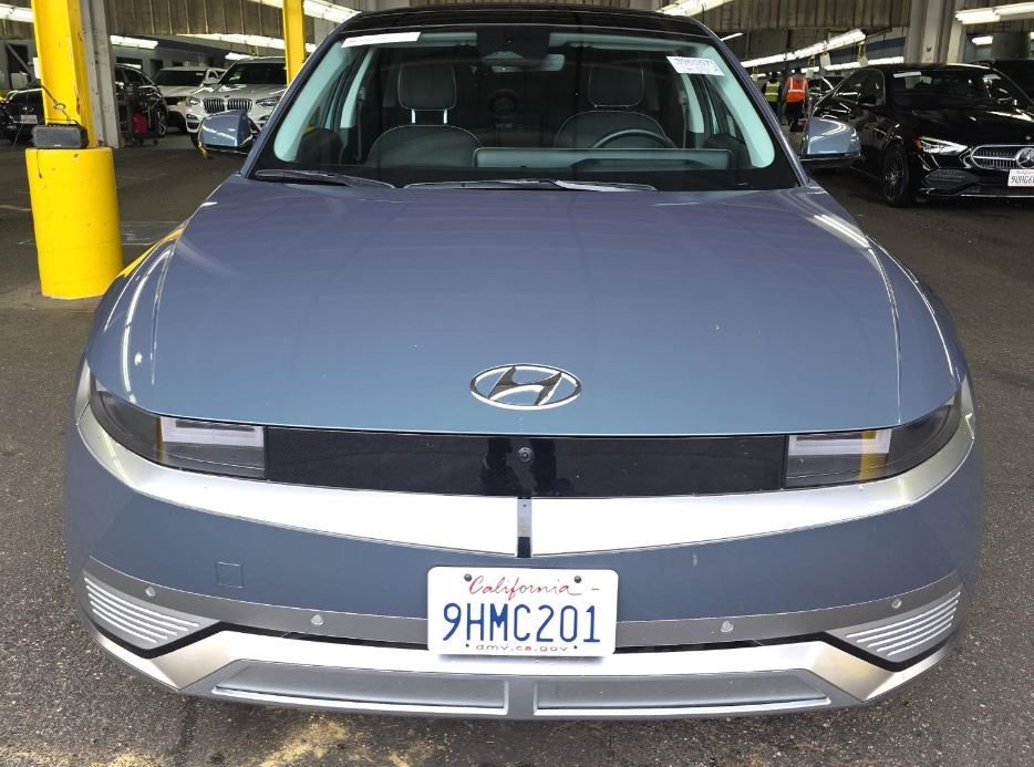 Used 2023 Hyundai IONIQ 5 Limited with VIN KM8KRDAF5PU195519 for sale in Kansas City, KS