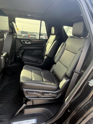 Used 2021 Black Chevrolet Z71 image 13