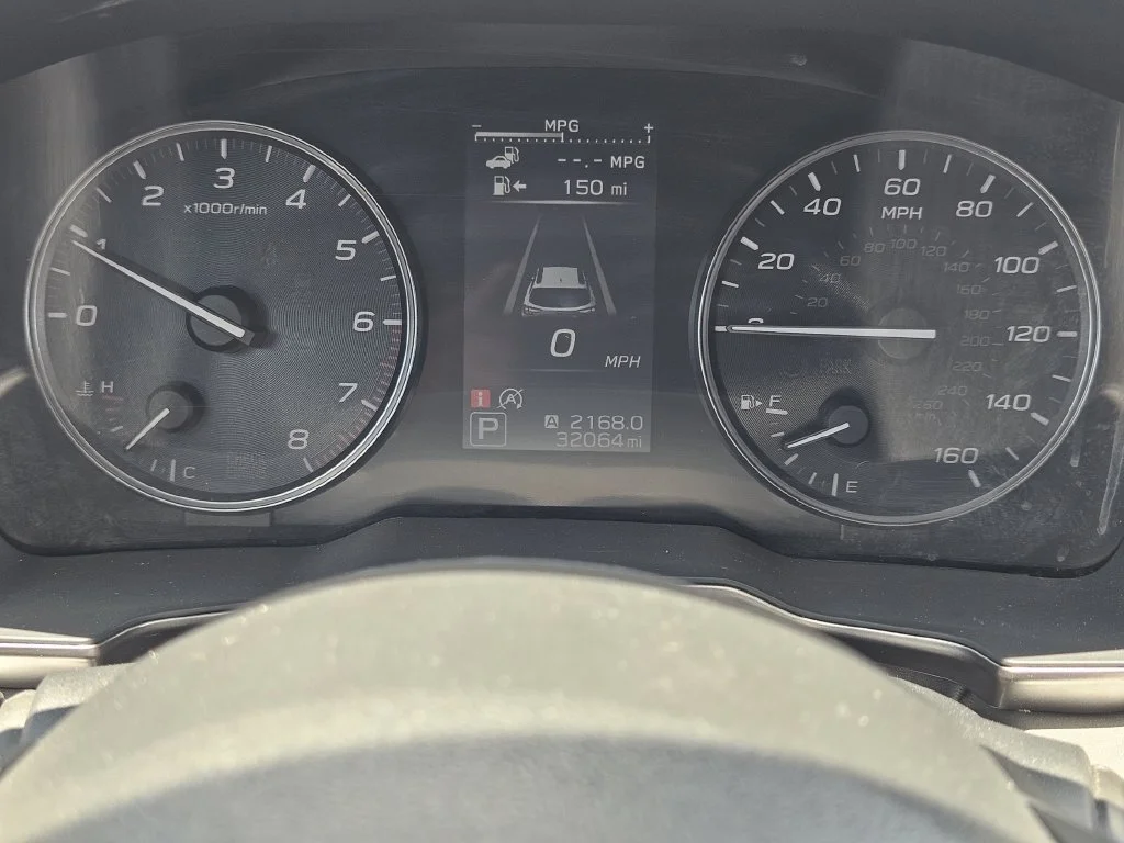 Used 2025 White Subaru Onyx Edition image 17