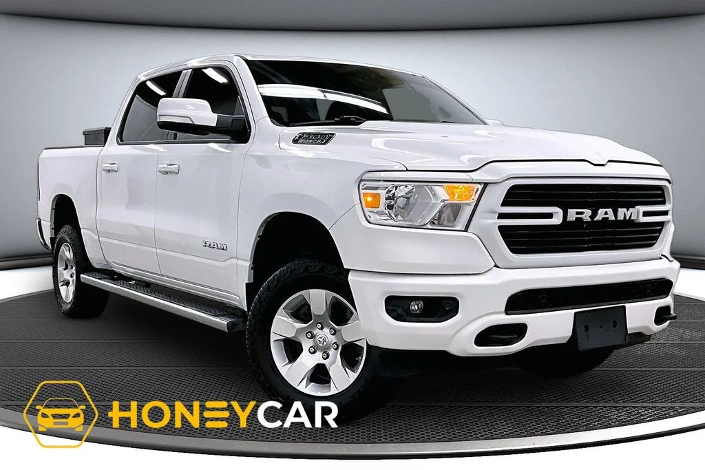 2019 RAM 1500 Big Horn/Lone Star 4x4 Crew Cab 5'7's photo