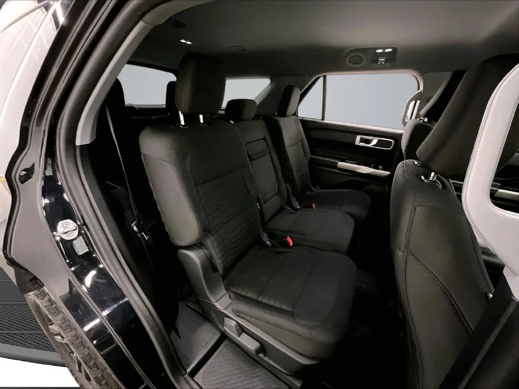 Used 2021 Black Ford XLT image 25