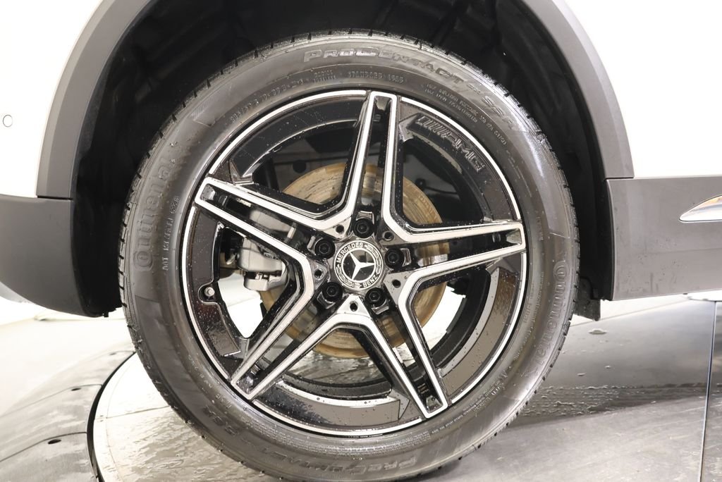New 2026 Polar White Mercedes-Benz GLA 250 image 13