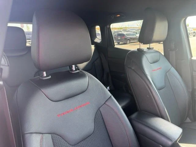 Used 2024 Silver Jeep Trailhawk image 29