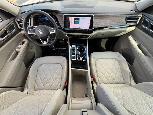 New 2026 White Volkswagen 2.0T SEL Premium R-Line image 18