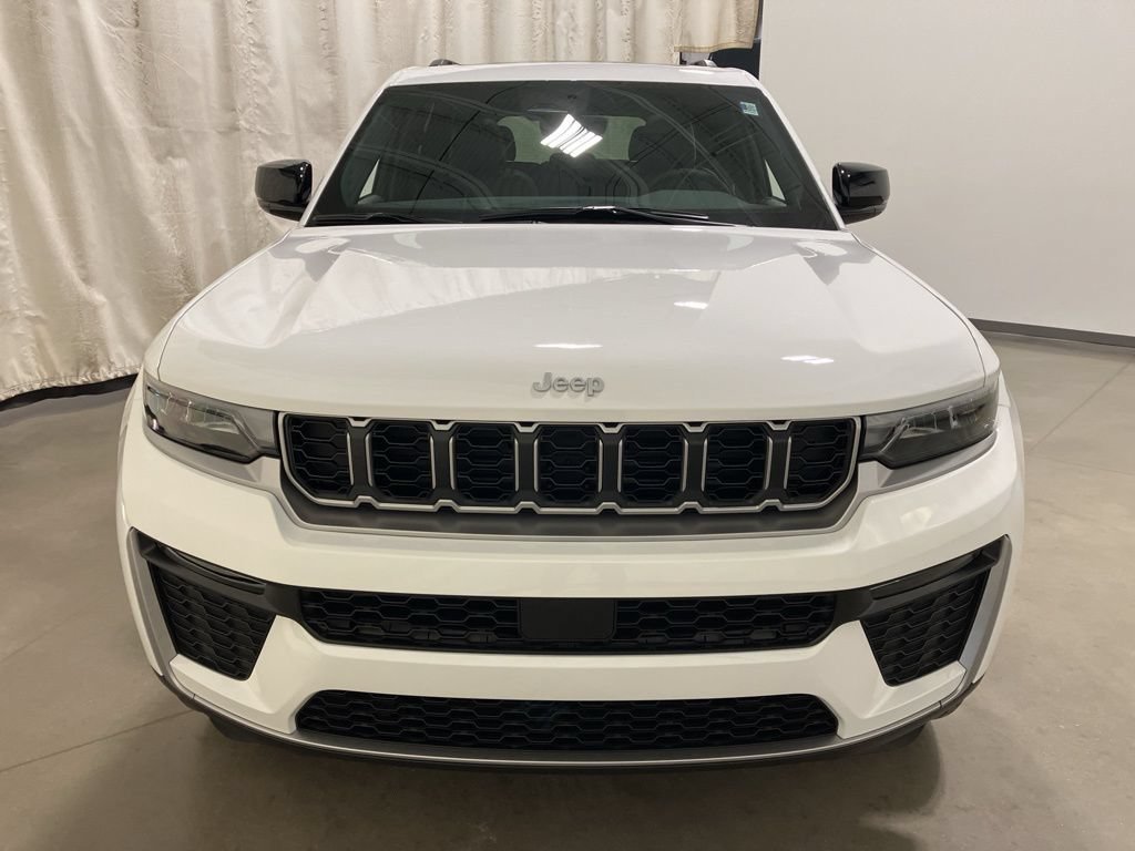 Used 2026 Bright White Clearcoat Jeep Limited image 17