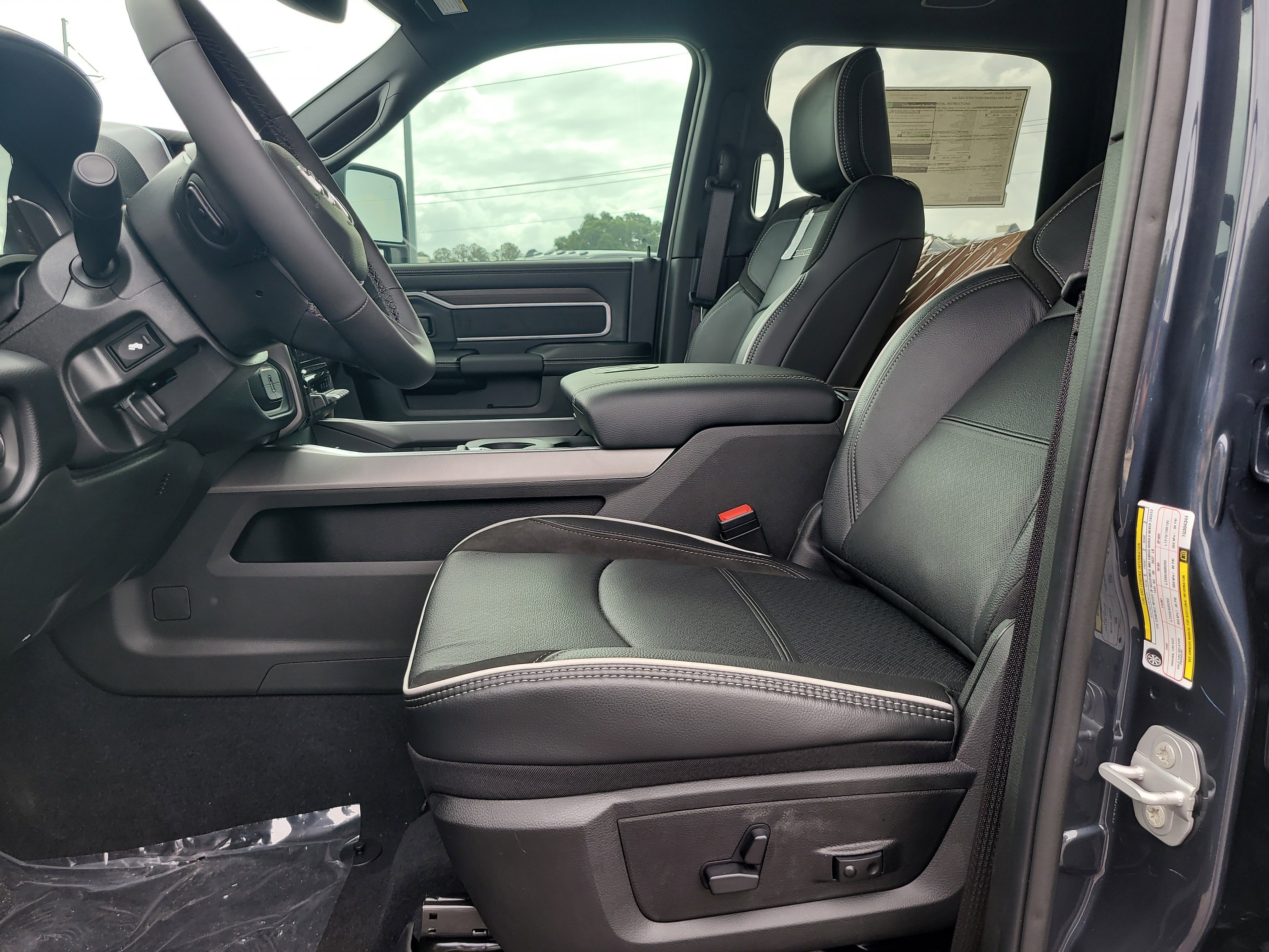 New 2026 Forged Blue Metallic Exterior Paint RAM Laramie image 13