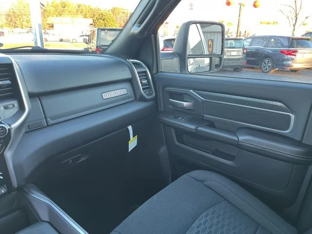 2026 RAM 2500 Big Horn - Photo 16