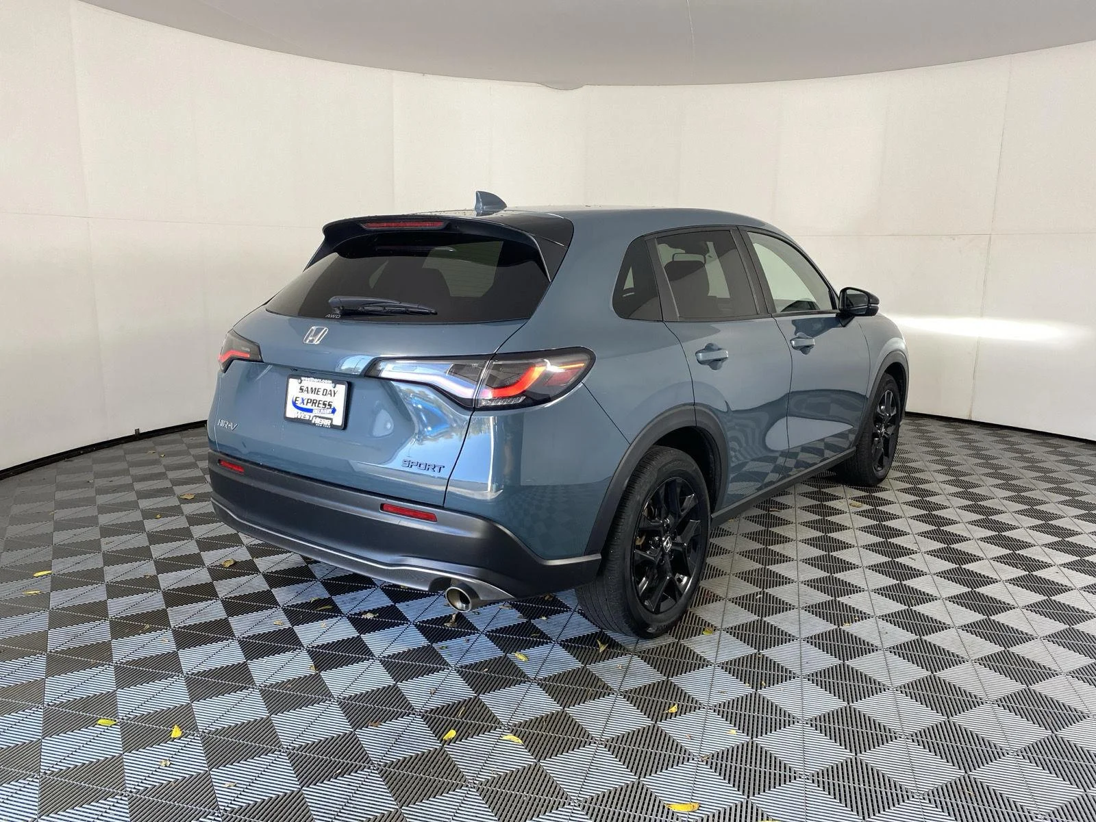 Used 2025 Nordic Forest Pearl Honda Sport image 8