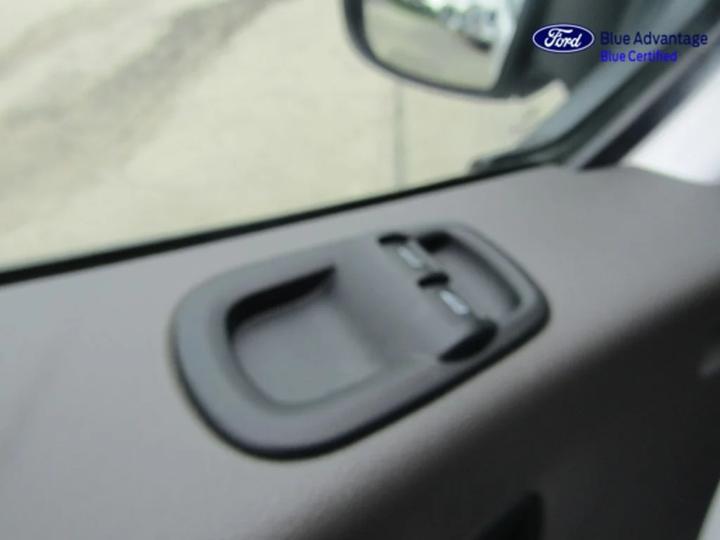 Certified Used 2024 Oxford White Ford XLT image 23