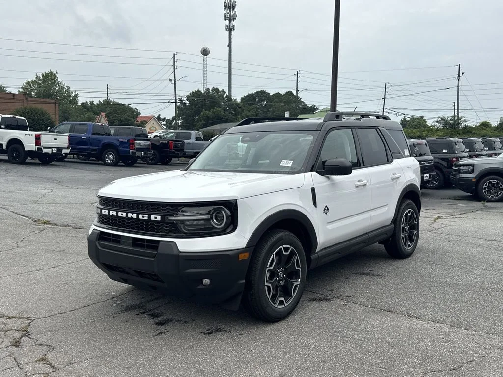 New 2026 Oxford White Ford Outer Banks image 3