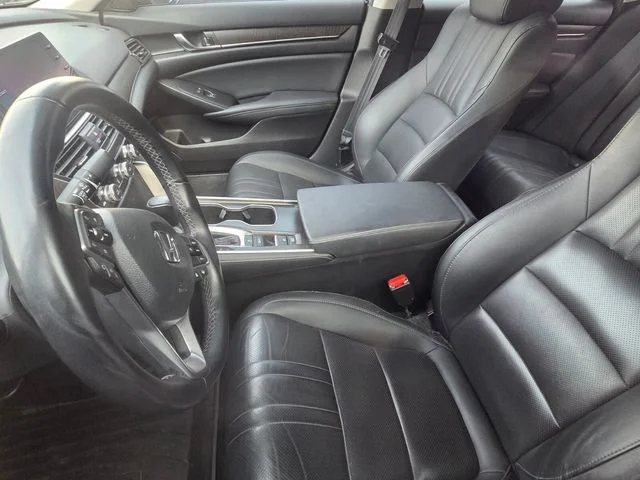 Used 2022 Black Honda EX-L image 9