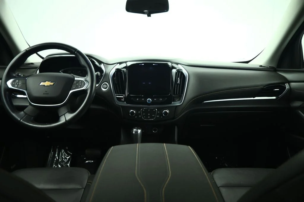 Used 2019 Gray Chevrolet 3LT image 37
