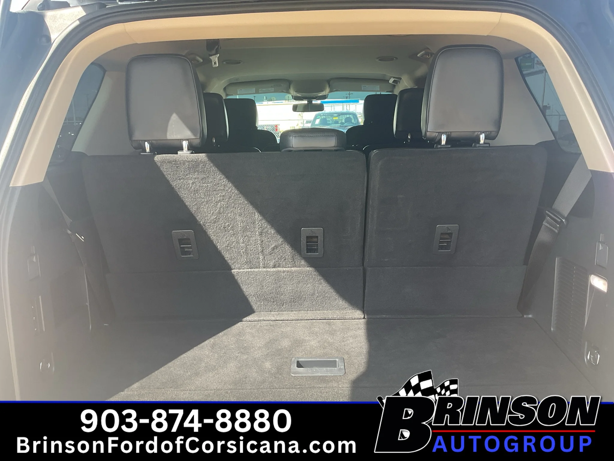 Used 2023 Iconic Silver Metallic Ford XLT image 9