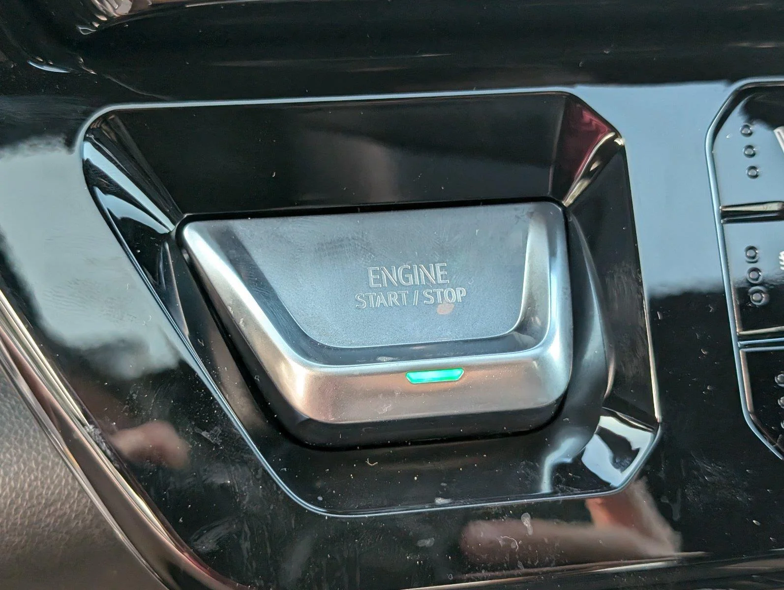 New 2026 Sterling Metallic GMC AT4 image 25
