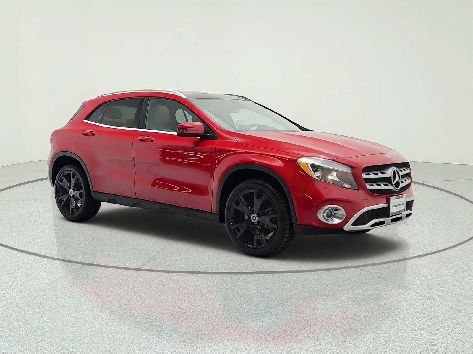 Used 2019 Jupiter Red Mercedes-Benz GLA 250 SUV image 3