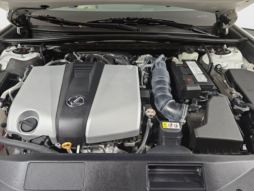 Used 2020 White Pearl Lexus 350 image 34