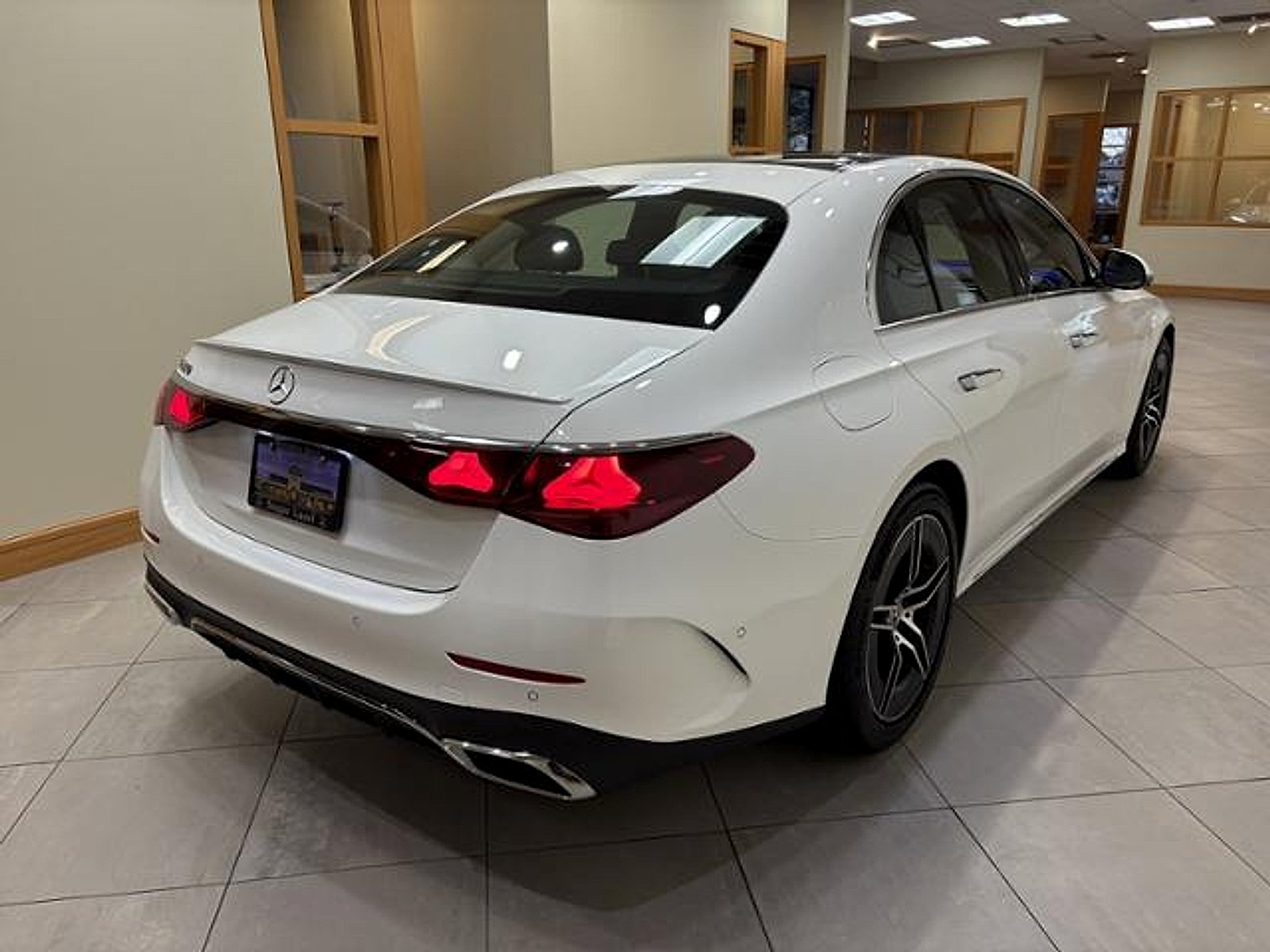 New 2026 Polar White Mercedes-Benz  image 5