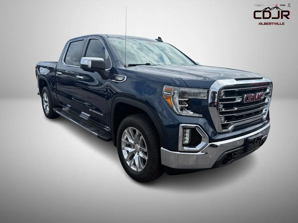 2019 GMC Sierra 4WD Crew Cab Short Box SLT's photo