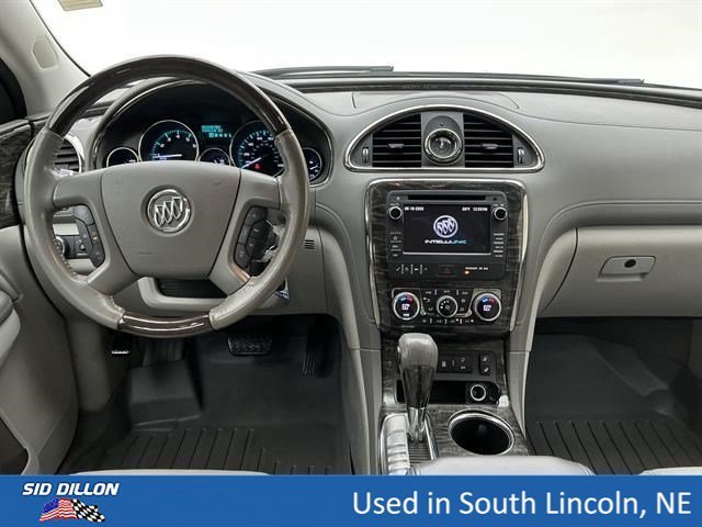 Used 2013 White Diamond Tricoat Buick Leather image 20