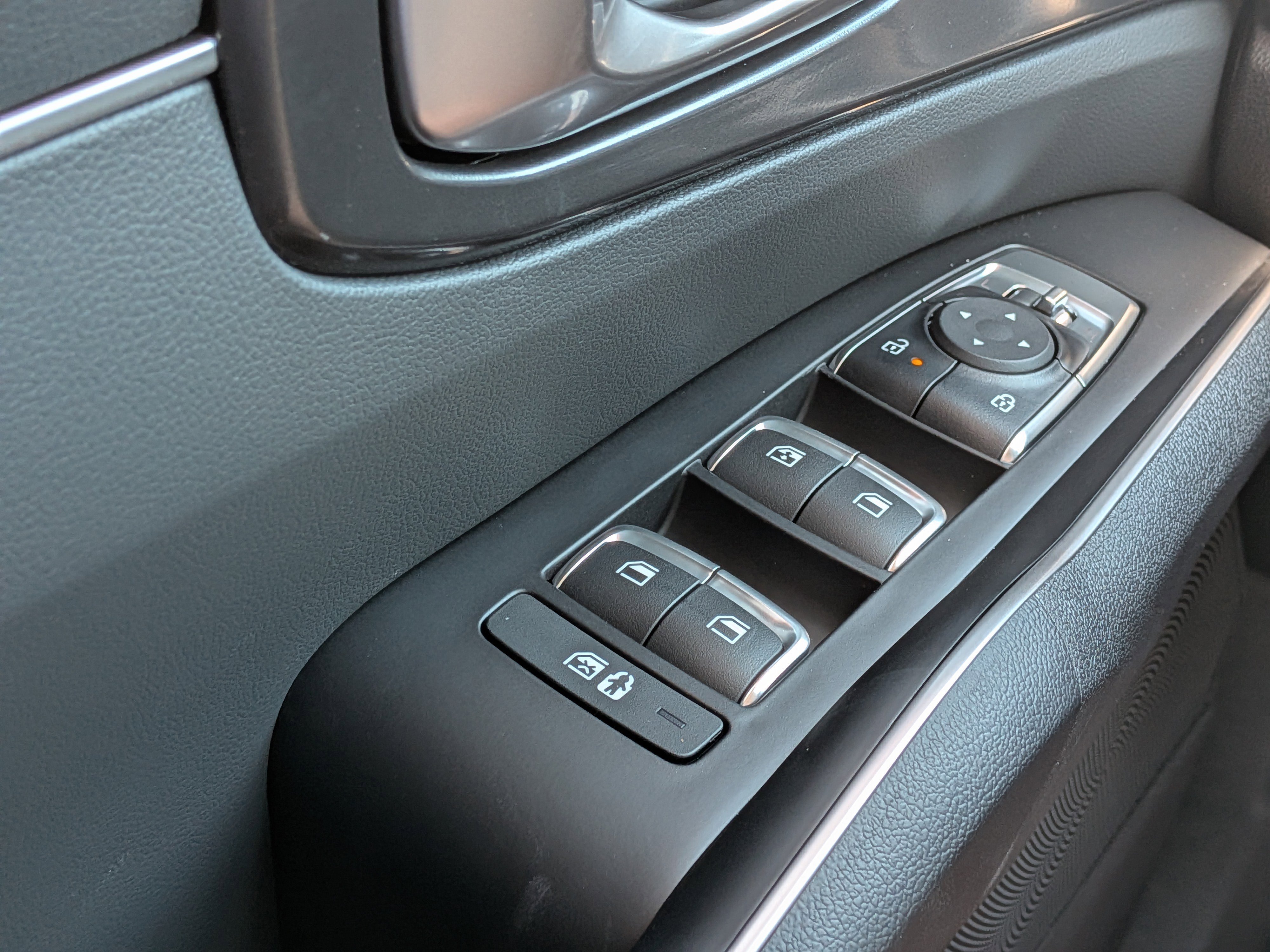 New 2026 Wolf Gray Kia S image 26
