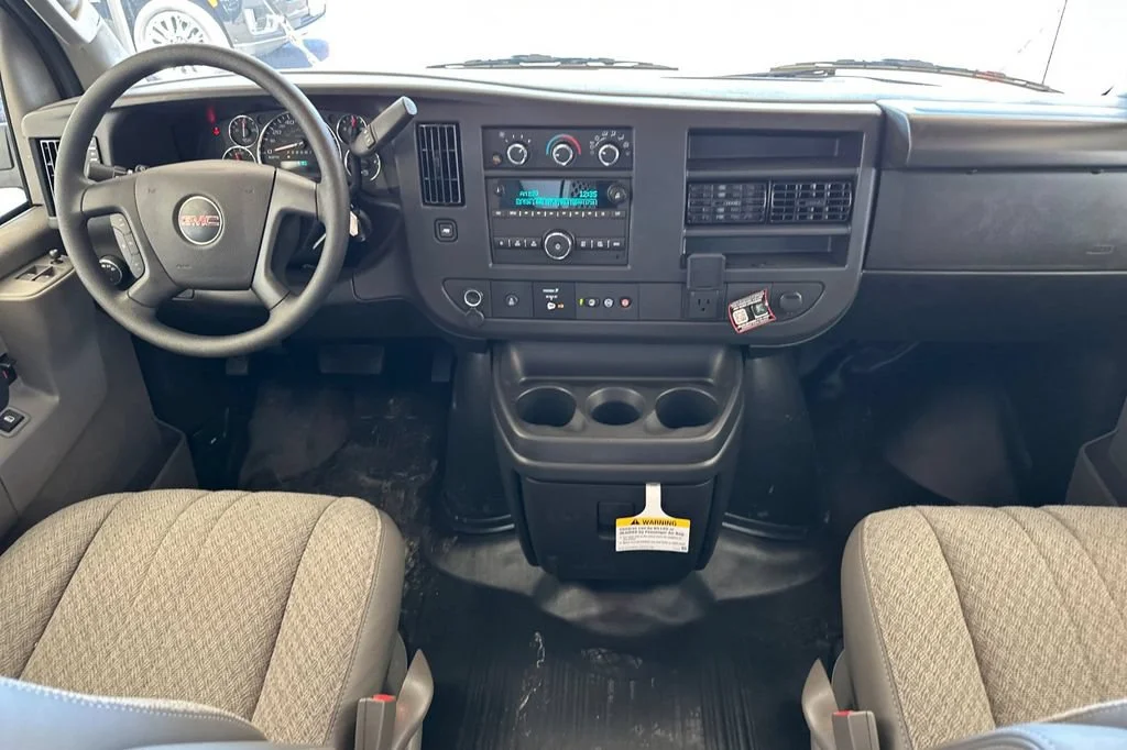 2025 GMC Savana Cargo Work Van - Photo 10