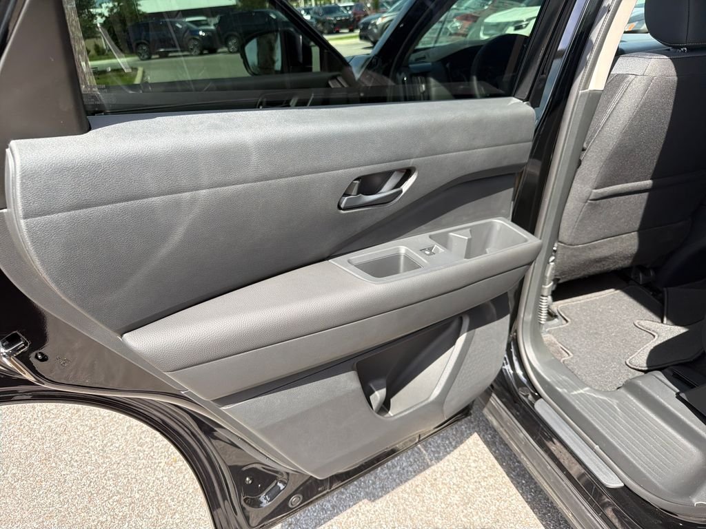 New 2026 Nissan Pathfinder SV 4D Sport Utility