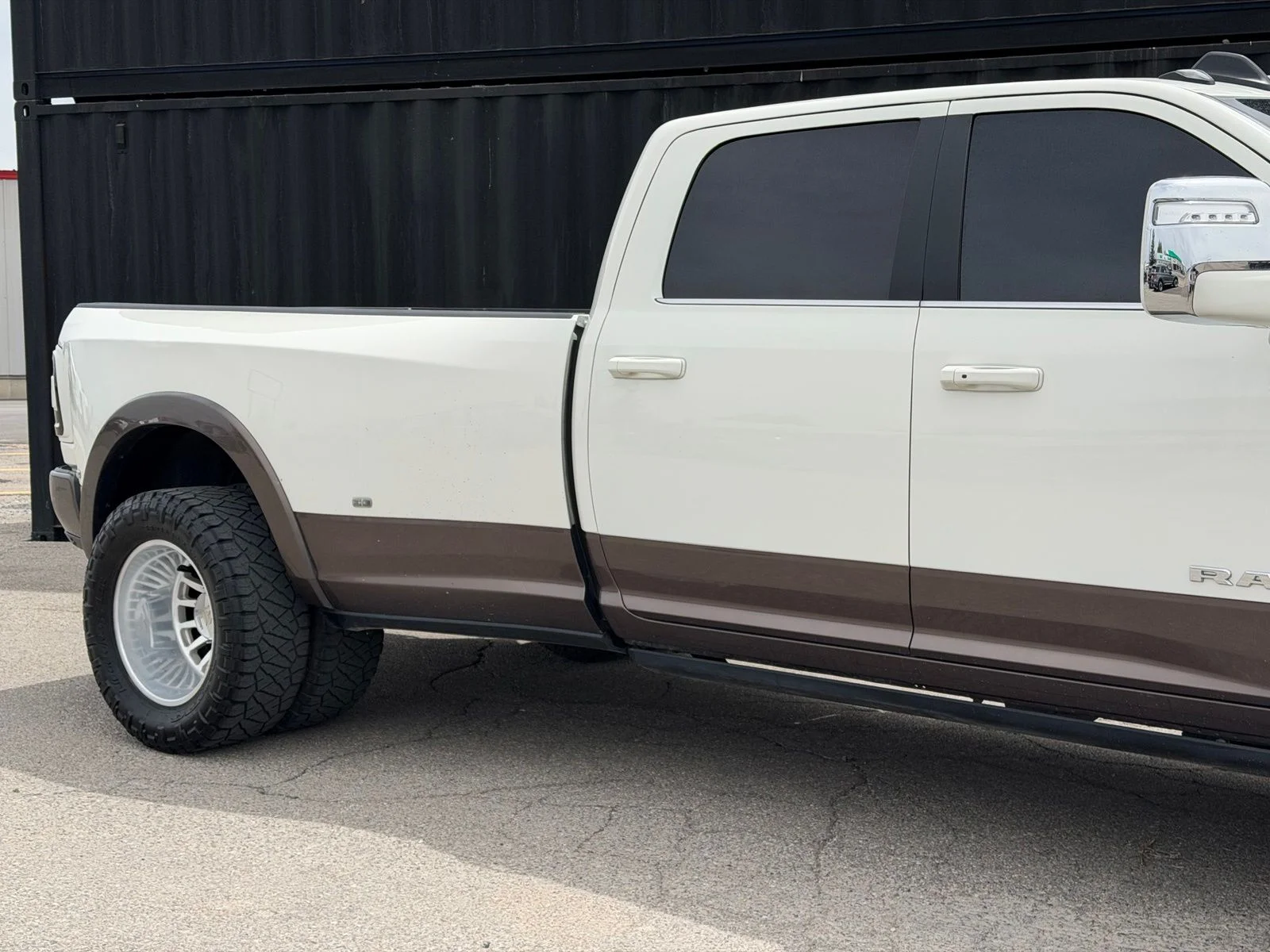 Used 2024 White Ram Limited Longhorn image 5