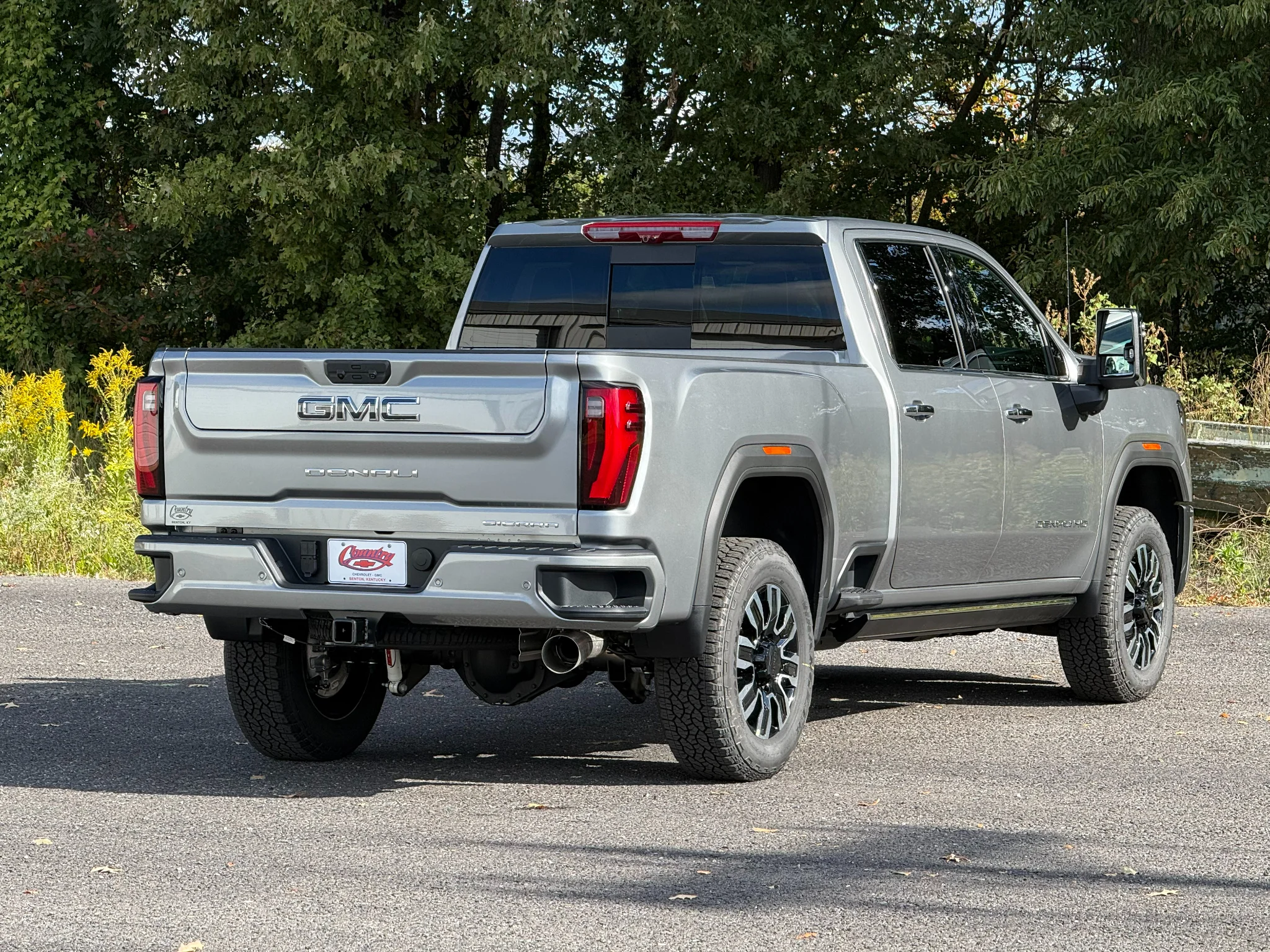 2026 GMC Sierra 2500HD Denali Ultimate - Photo 12