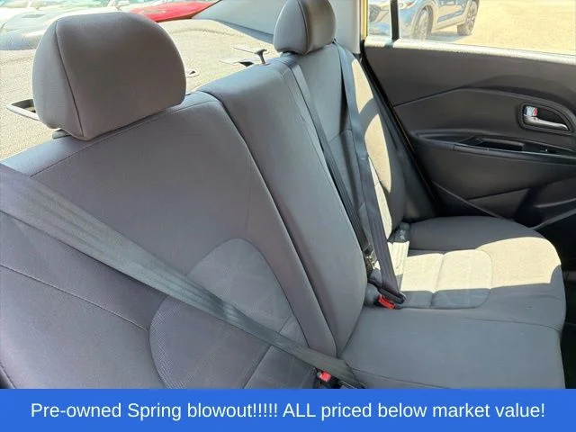 Used 2016 Yellow Kia LX image 44