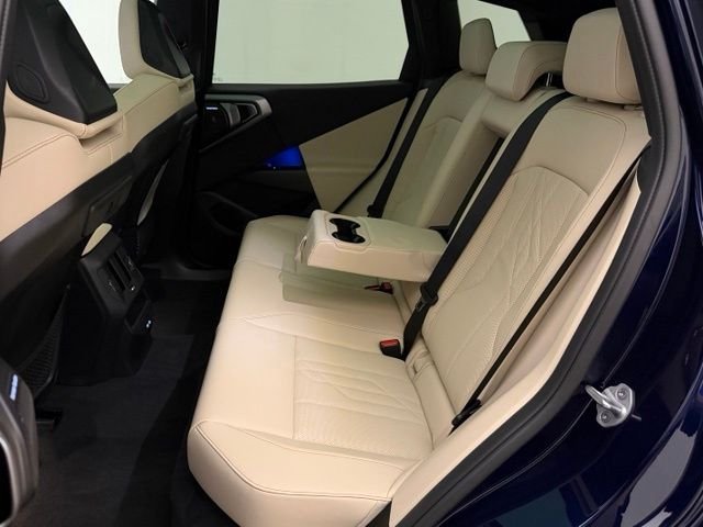 Used 2026 Tanzanite Blue II Met BMW 30 xDrive image 23