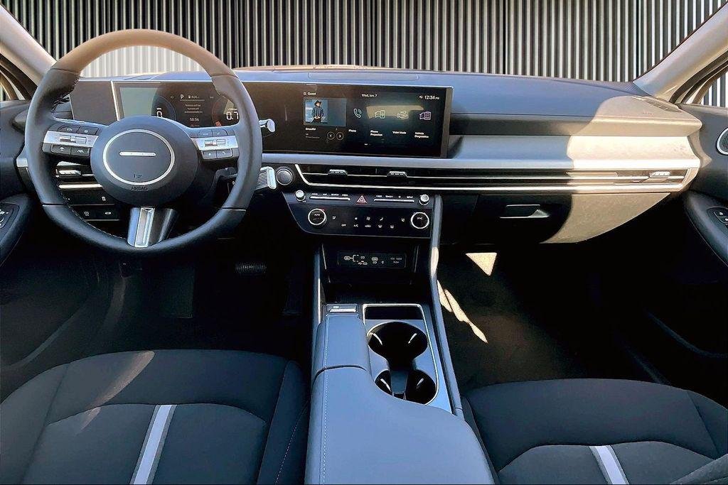 New 2026 Serenity White Hyundai SEL Sport image 6