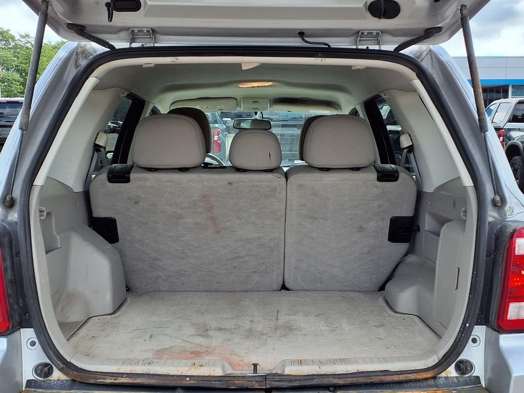 Used 2011 Silver Ford XLT image 8