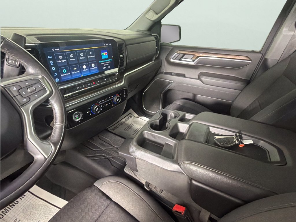 Used 2022 SUMMIT WHITE Chevrolet LT image 19