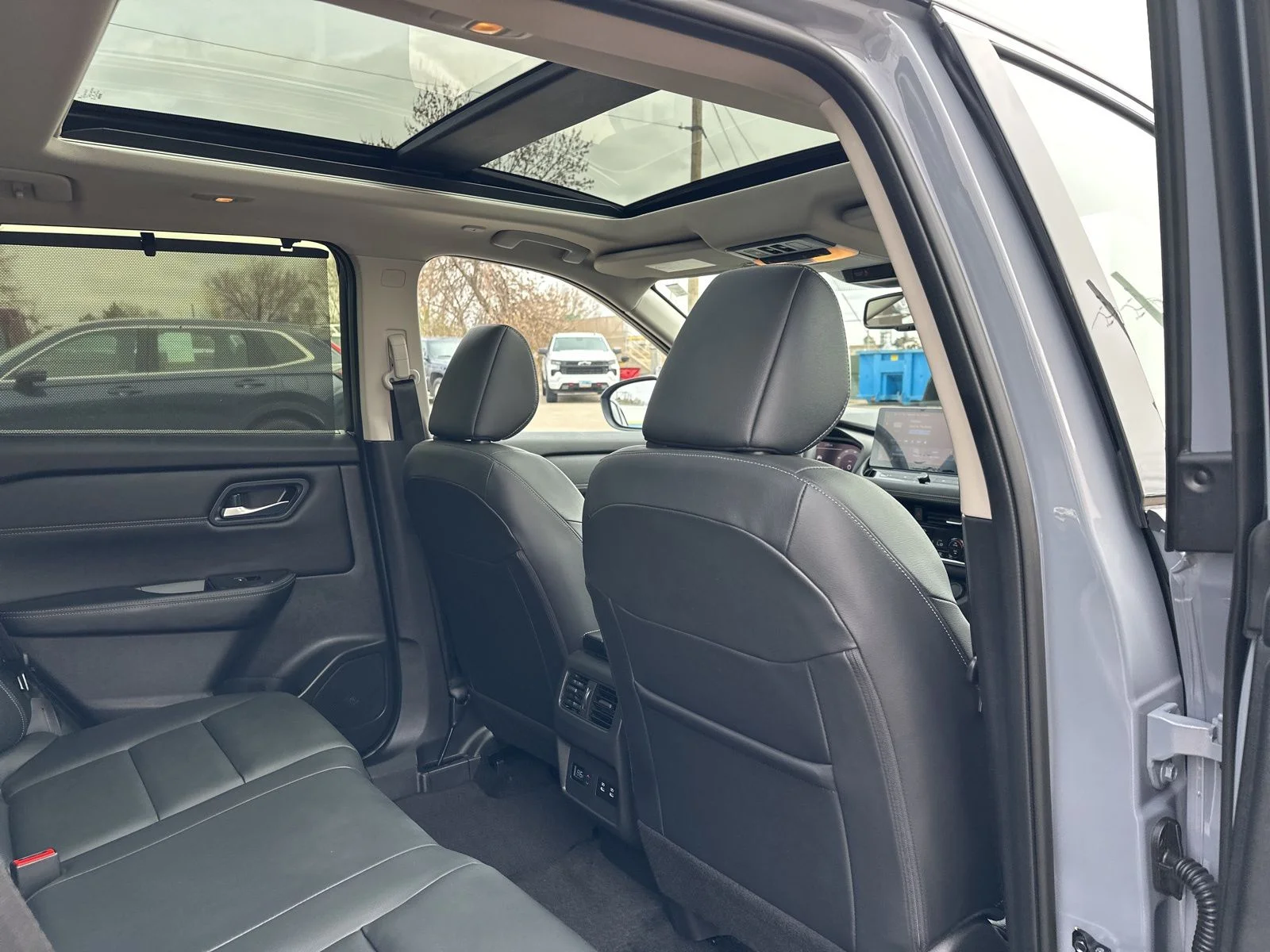 Certified Used 2025 Gray Nissan SL image 31