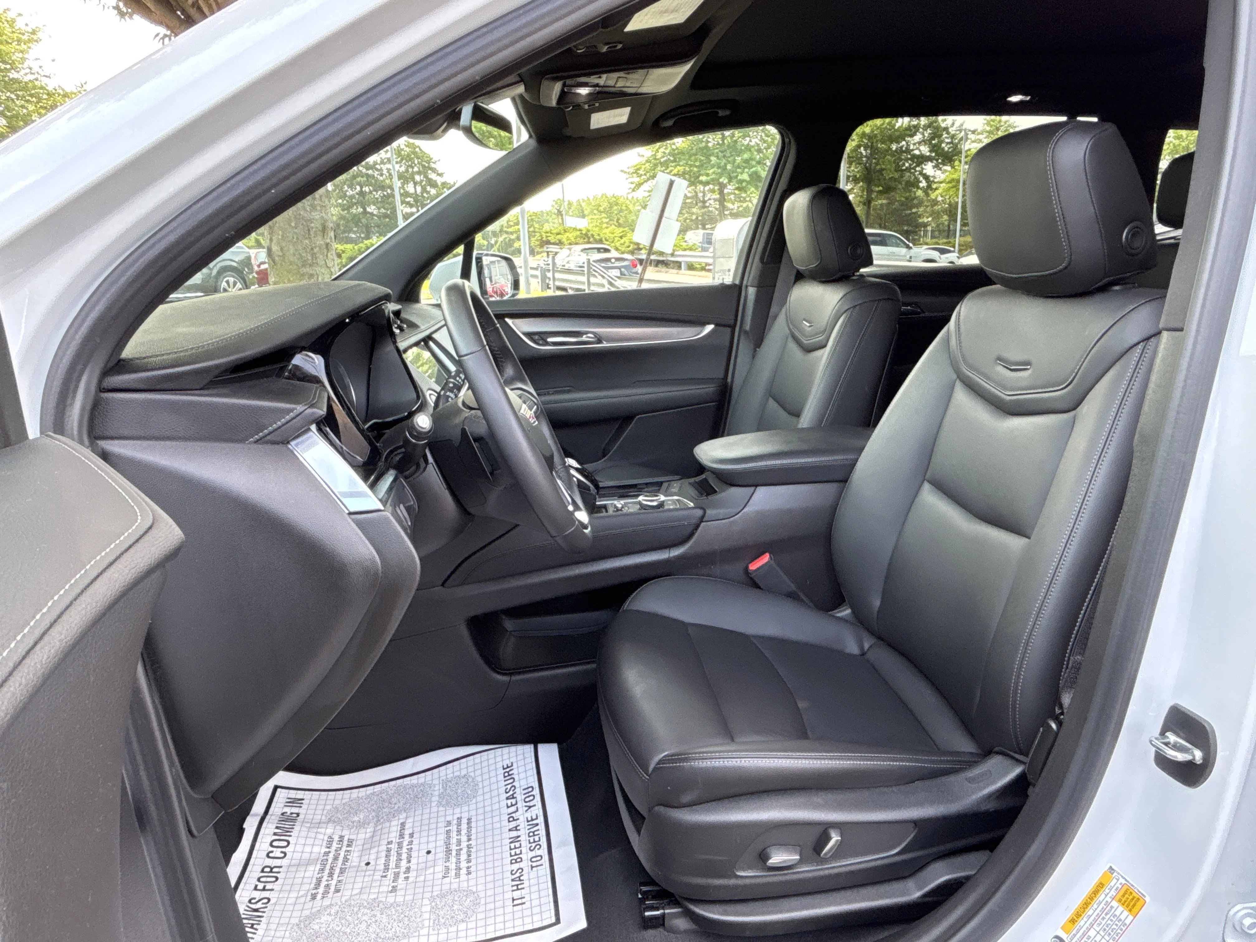 Used 2024 Crystal White Tricoat Cadillac AWD Luxury image 26