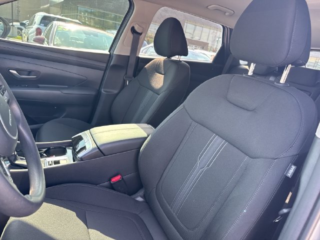 Used 2025 Silver Hyundai SEL image 13