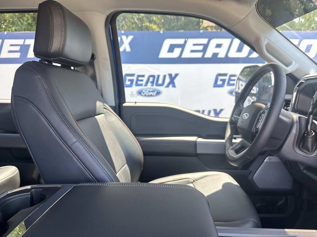 New 2026 Blue Ford Lariat image 28
