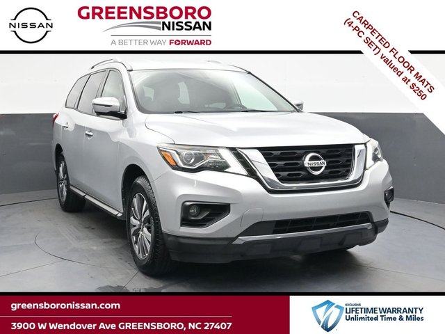 2020 Nissan Pathfinder SL