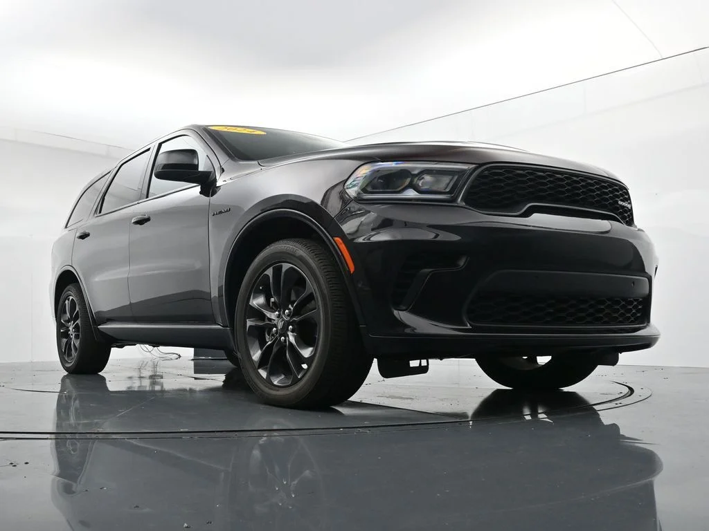Used 2024 Red Dodge R/T image 32