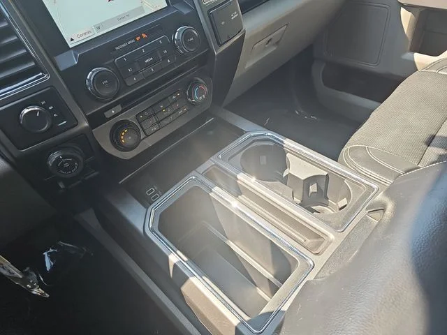 Used 2018 Gray Ford XLT image 26