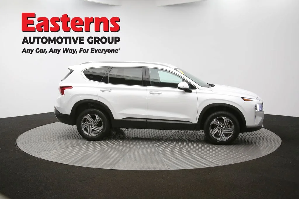 Used 2023 White Hyundai SEL image 41