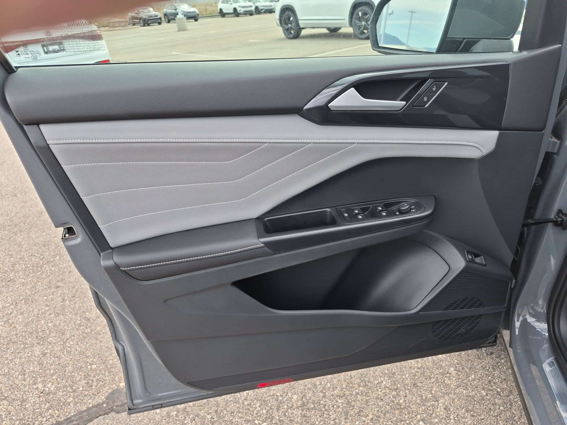 Used 2024 Gray Volkswagen SEL image 12