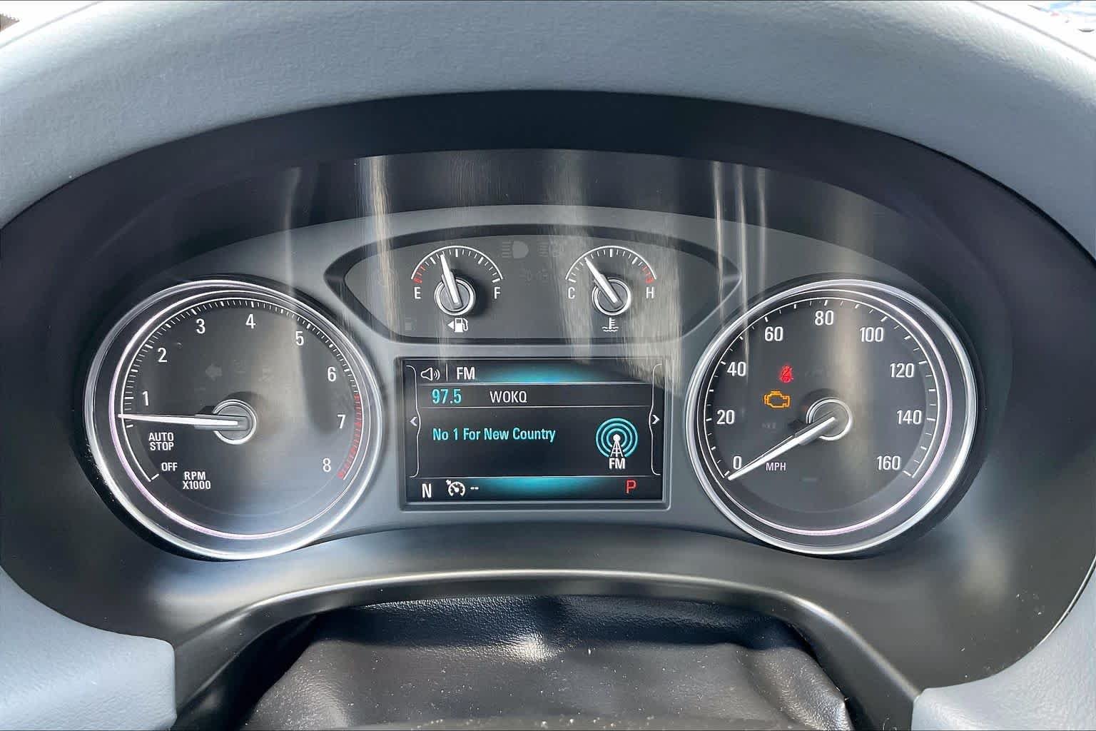 Used 2019 Ebony Twilight Metallic Buick Essence image 25