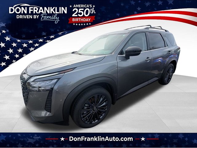 2026 Nissan Pathfinder SL