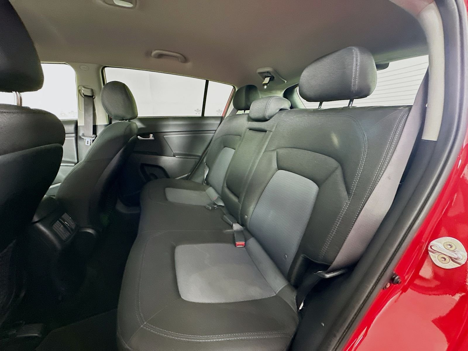 Used 2014 Signal Red Kia LX image 22