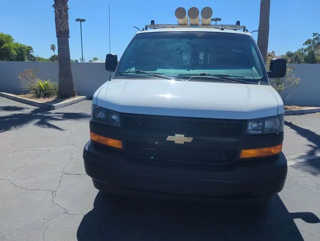 Used 2022 White Chevrolet Work Van image 3