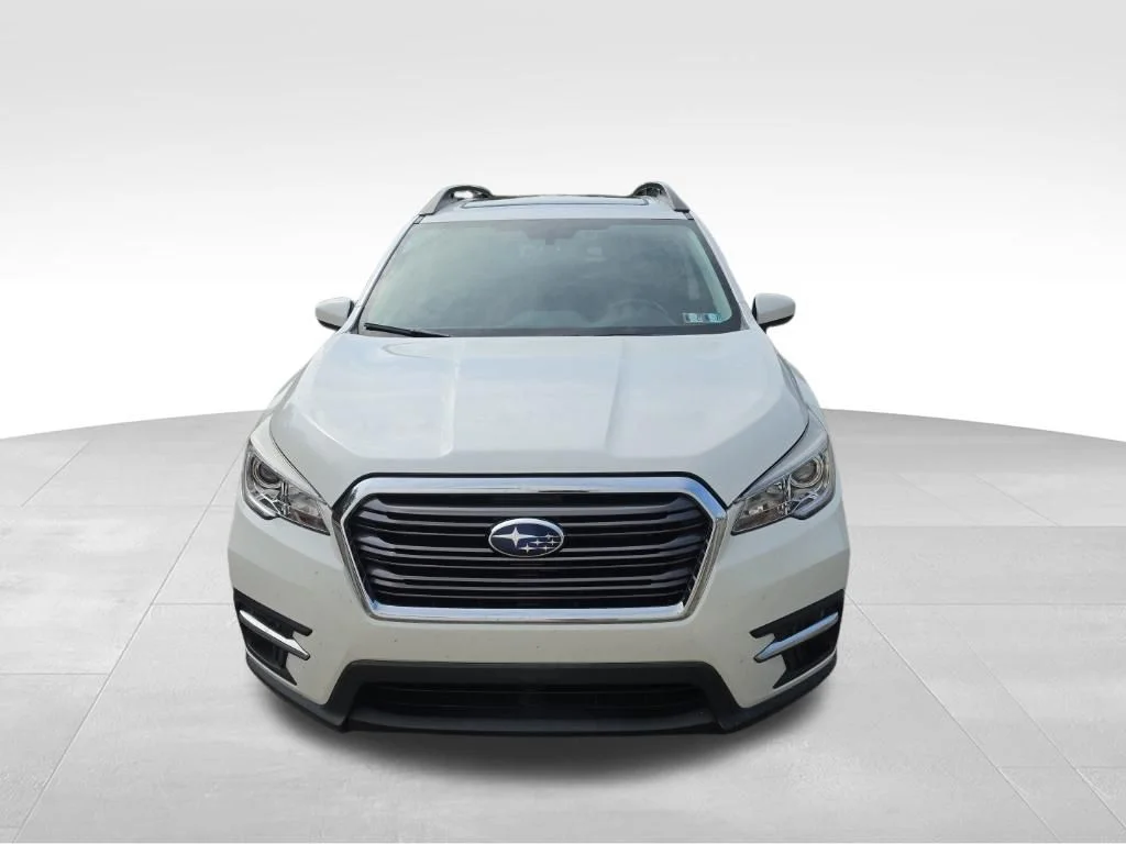 Used 2019 Crystal White Pearl Subaru Premium image 2