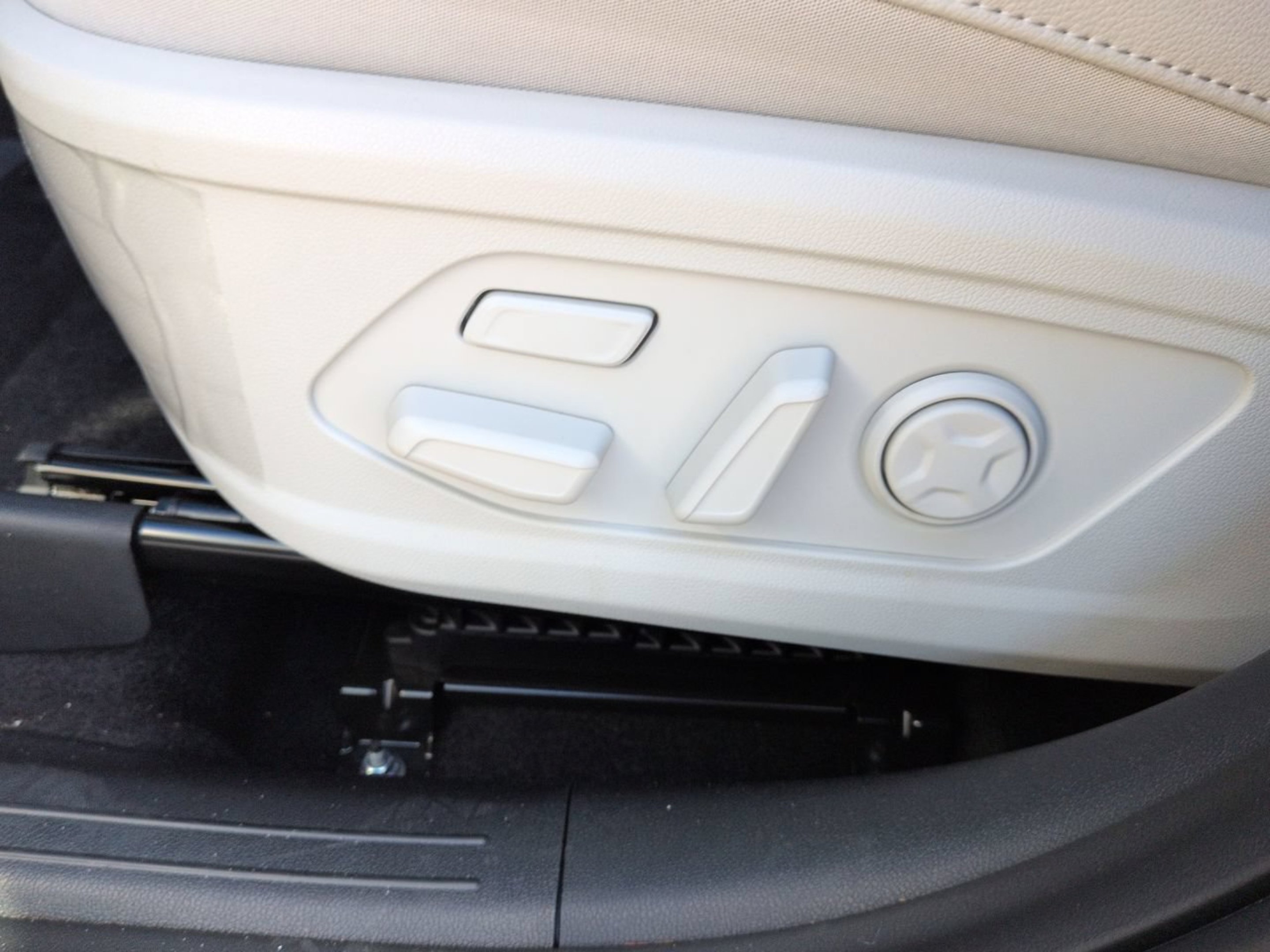 New 2026 Interstellar Gray Kia X-Line SX Prestige AWD image 13