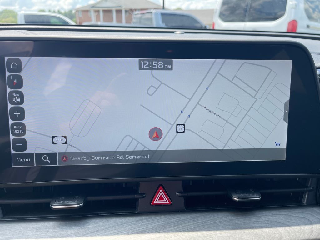 Used 2025 Black Kia X-Line image 22